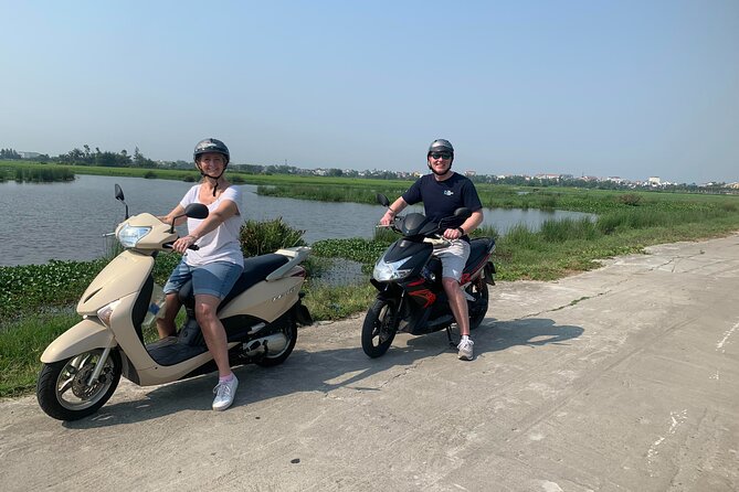 3 Hours Hoi An Countryside Motorbike Tour - Stop 3: Kim Bong Carpentry Village, Wooden Boats, and Mat Weaving