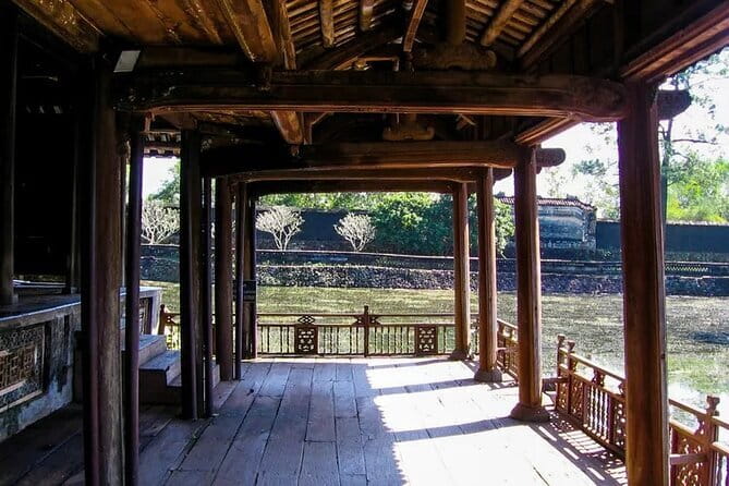 5 days Center Vietnam Package Tour with Danang Hue and Hoian - Day 2: Hue’s royal landmarks, including Khai Dinh and Thien Mu Pagoda