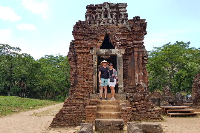 A Private Full Day Tour to My Son Sanctuary & Marble Moutains - Marble Mountains: Caves, Pagodas, and Cooler Air When It Gets Hot