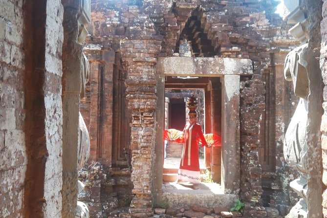 Amazing My Son Sunset Deluxe Small Group tour - Shoes, sun, and the photo reality at the temples