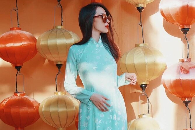 Ao Dai Rental Hoi An - Getting fitted smoothly, with real help from Chau and Van