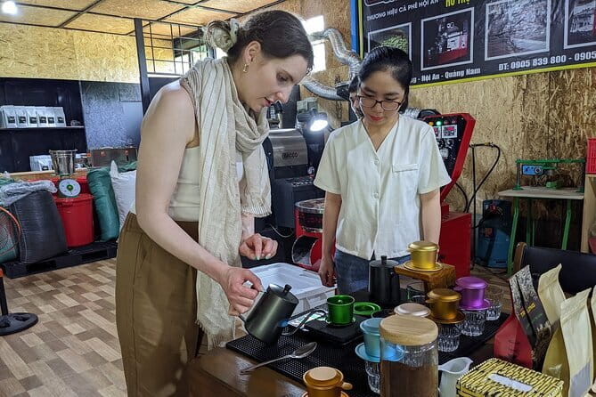 Authentic Vietnamese Coffee Making Experience in Hoi An - Salt coffee: the pinch that changes bitterness
