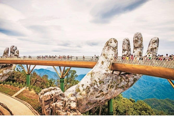 Ba Na Hills & Golden Bridge with Fantasy Park Tour-Optional Lunch - Buffet lunch options: what you get, what you might skip