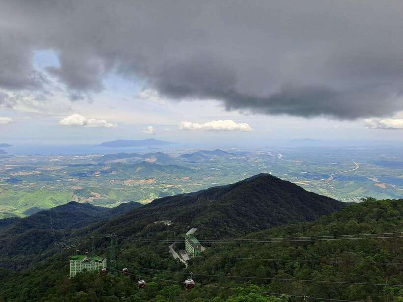 Bana Hills & Golden Hand Bridge Tour from Hoi An/ Da Nang - Lunch on your own: keep it simple and keep moving