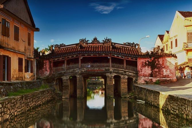 Basket Boat Tour, Hoi An city, boat trip and lantern release - What to Pack and How to Survive the Timing