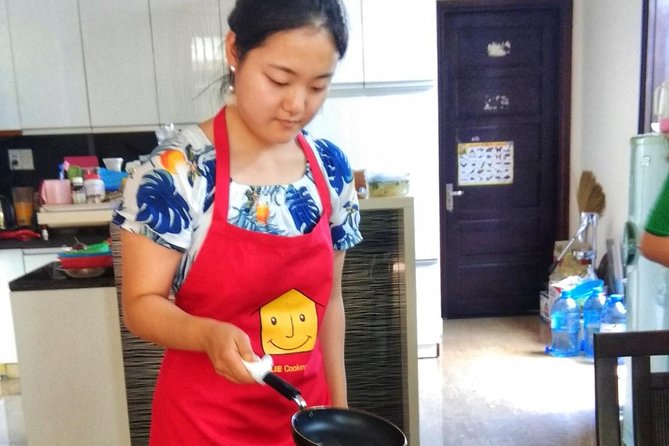Best cooking class in Hoi An with Jolie (JHA3) - Music Moment: Piano and Guitar in the Middle of a Cooking Class