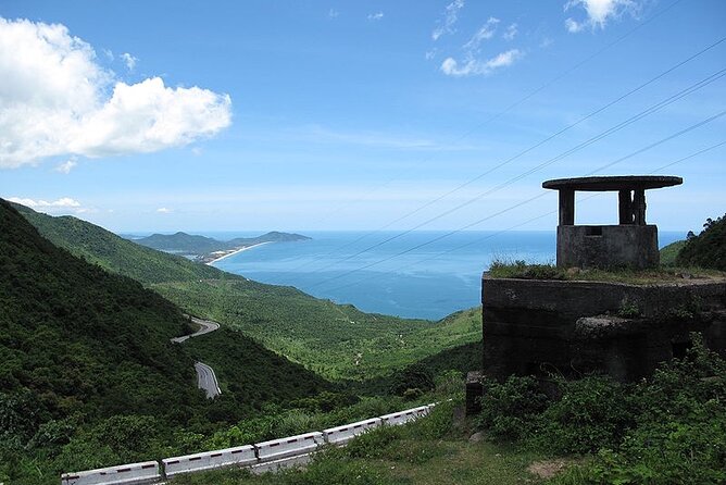 Best Tour/Transfer to Hue Imperial City from Da Nang/ Hoi An - Tomb of Khai Dinh: A Dedicated 45 Minutes for a Monumental Style