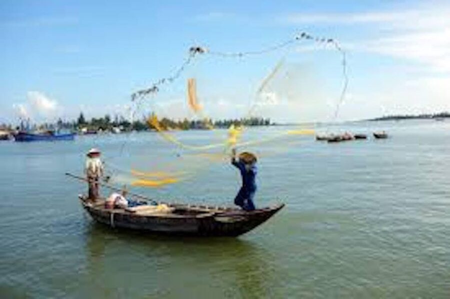 CAM THANH ECOTOUR - LANTERN - MY SON HOLYLAND FULL DAY TOUR - Coconut forest boat time and traditional fishing activities