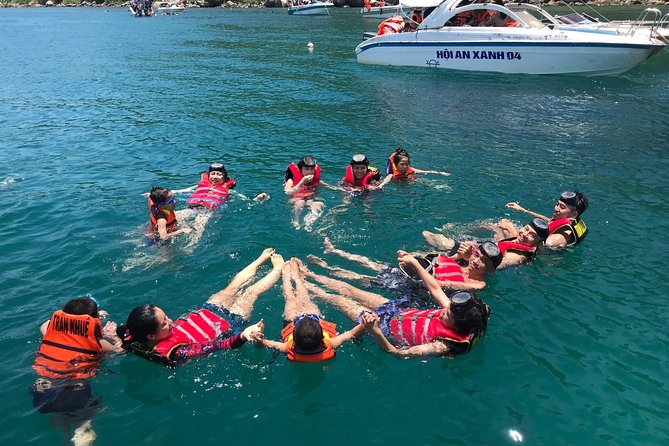 Cham Island Snorkeling Daily Group Tour, Sunbathing, nice beaches - A full day on Cu Lao Cham, with real beach time