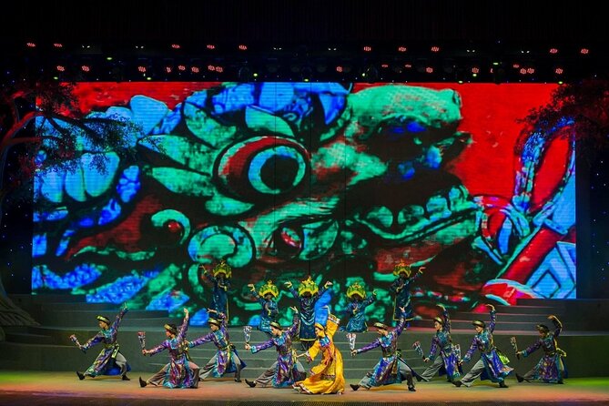 Charming Da Nang Show : Culture-Art-History-LifeStyle of Vietnam - Getting there and check-in, the 5:00 pm start you must plan for