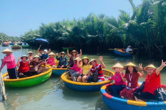 Coconut Basket Boat Ride by Hangcoconut - Getting to Hangcoconut and starting smoothly