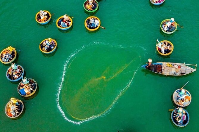 Cooking Class and Coconut Basket Boat Ride by Hangcoconut - Paddle Skills, Boat Motion, and That Spinning Moment