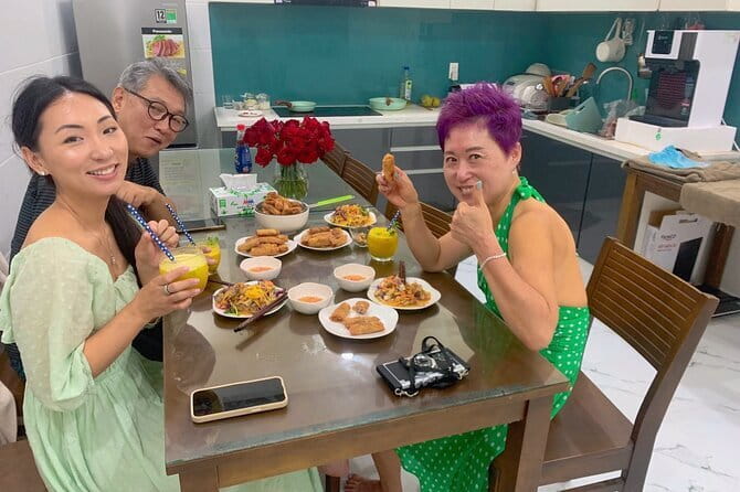 Cooking Class and Tasting Pho in Da Nang with Local Chef - Cooking in Da Nang at 6:00 pm, in a real home setting