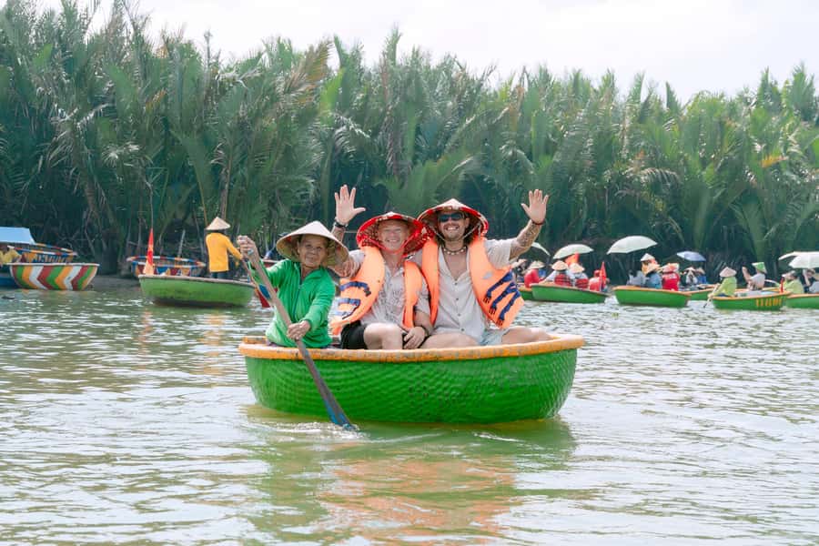COOKING CLASS & BASKET BOAT - Who should book this cooking class and basket boat tour