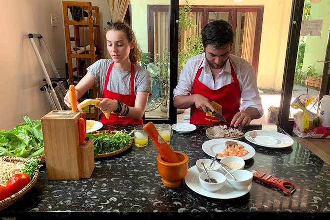 Cooking with Jolie in Hoi An and Lantern making class (JHA4) - 8:30 at the Organic Garden: Where the Ingredients Start