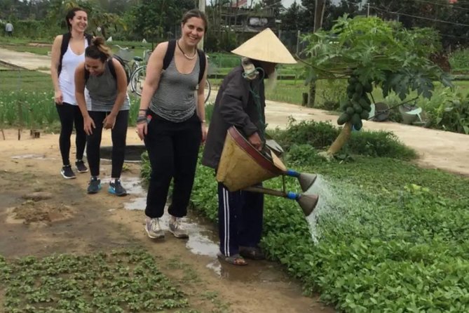 Countryside and Villages Tour By Motorbike - Hoi An Adventure ride: what you get from sitting behind a skilled local guide