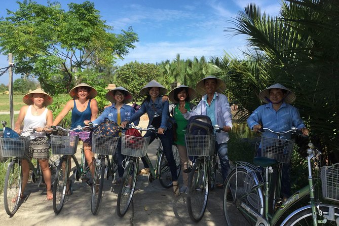 Cycling, Buffalo, Basket Boat ride in Hoi An - The fisherman home stop: coconut jam and tea