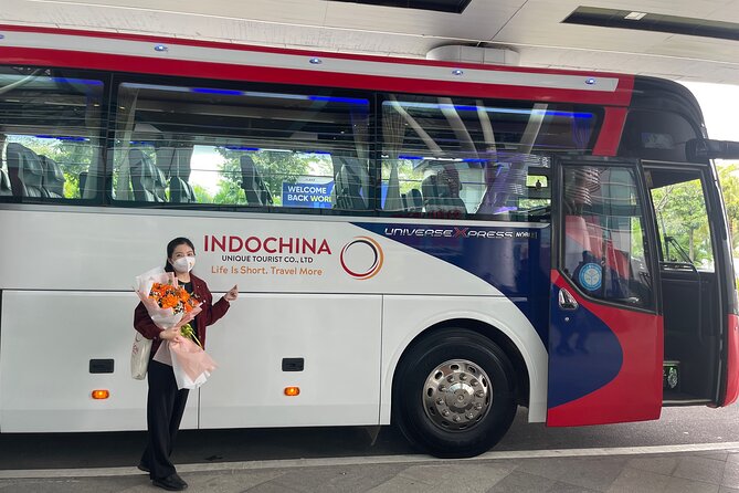 Da Nang airport transfer: Danang Airport to Hoi An Hotels - Your Ride: Clean Vehicle, Strong A/C, and a Courteous Driver