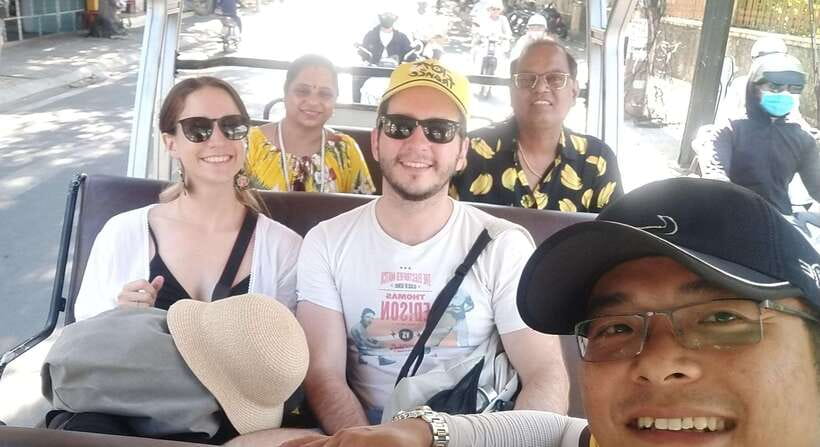 Da Nang: Cam Thanh Coconut Village and Hoi An Old Town Tour - Traditional Performing Arts House and Handicraft Time