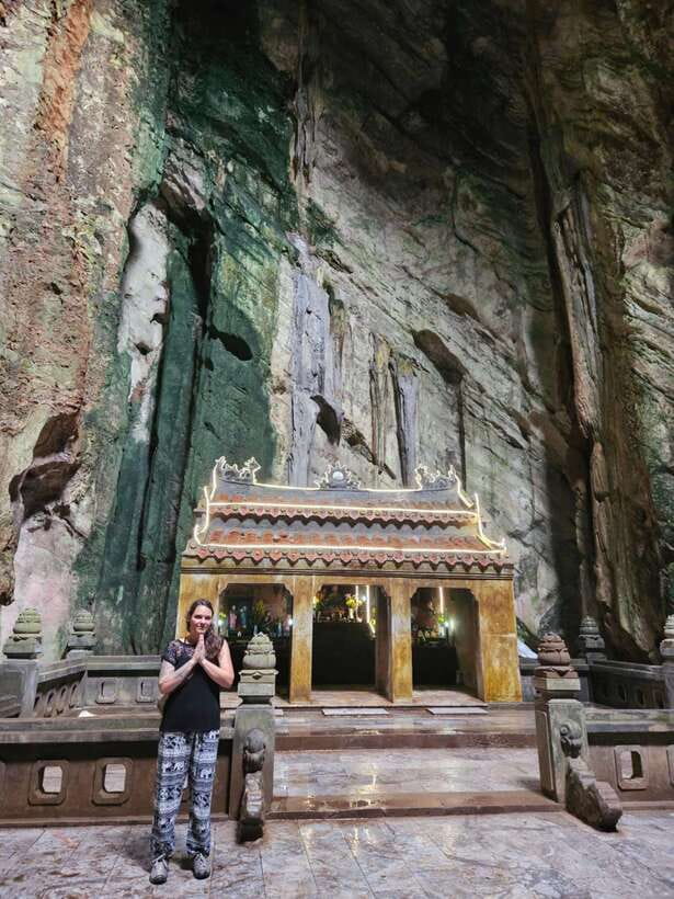 Da Nang City Sightseeing Private Tour With Seafood Buffet - FAQ
