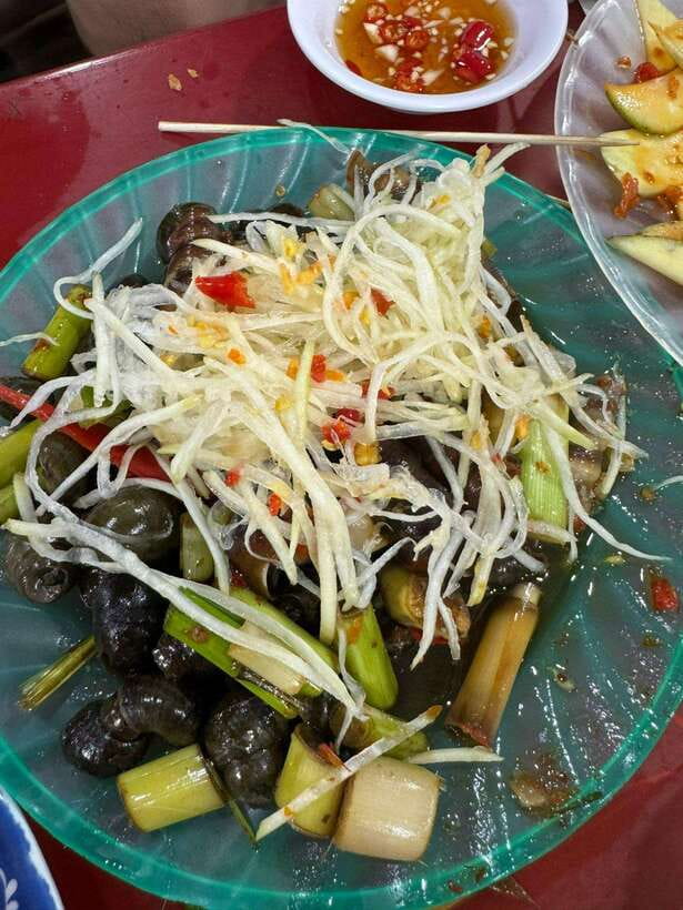 Da Nang City Street Food Private Tour With Local Students - Value check: is $25 per person worth it in Da Nang?