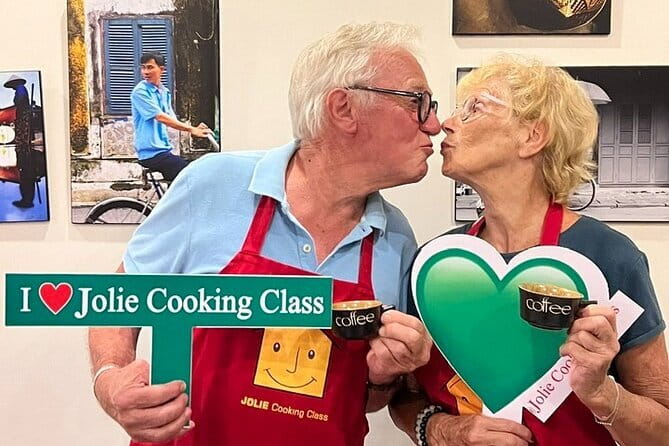 Da Nang Coffee Making and Banh Mi Class - Finding Jolie Cooking Class near Dragon Bridge, without the stress