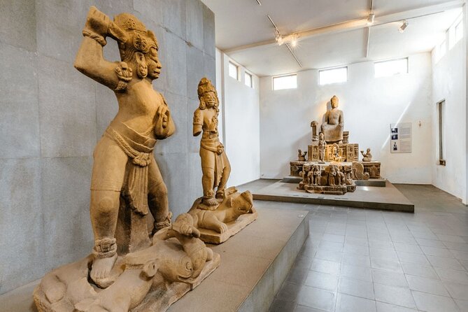 Da Nang Epic History Tour by Cham Museum & Tasty Cuisine/Cafe - Hanoi Corner Pho: A Food Break That Matches the Route