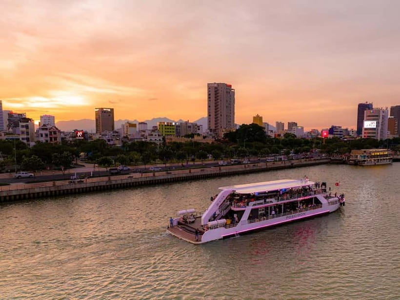 Da Nang: Experience a Magical Sunset Dinner Cruise in DN Bay - The Dinner and Drinks: What $16 Buys on the Water