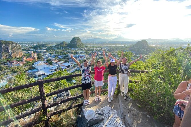 Da Nang Explore: Lady Buddha, Monkey Mountain & Am Phu Cave Tour - Am Phu Cave: the Buddhist hell walk-through