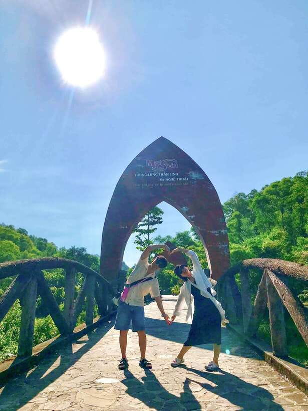 Da Nang: Full-day My Son Sanctuary And Hoi An Heritage Tour - My Son Sanctuary: Champa Temples, Red Brick, and Mountain Views