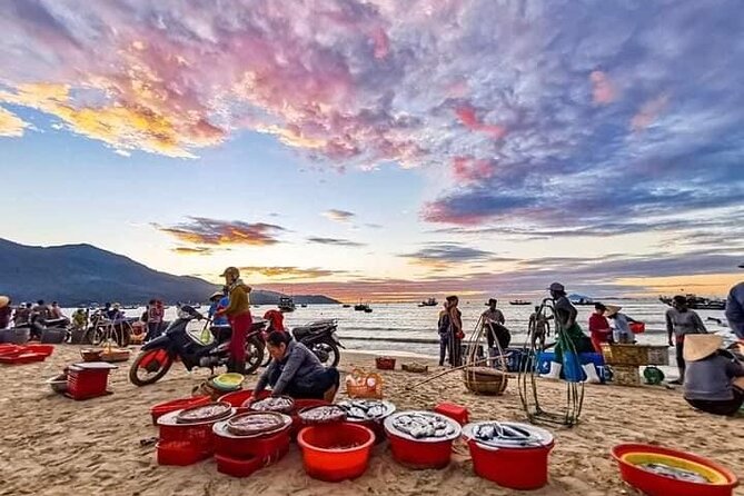 Da Nang Fully Local Experience with Friendly Females Riders - Marble Mountains: Caves, Pagodas, and Rock Sculpture Walk Time