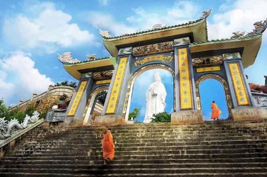 Da Nang/Hoi An: Lady Buddha -Marble Mountain - Am Phu Cave - Son Tra (Monkey Mountain) and the calm behind the views