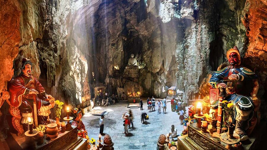 Da Nang/Hoi An: Lady Budha - Marble Mountain with Hell Cave - Lady Buddha at Linh Ung Pagoda: the quick wow moment
