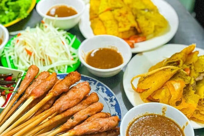 Da Nang Motorbike Tour with Local Guide-Food, Culture-Hidden Gems - Guides you remember: safety, explanations, and real personality