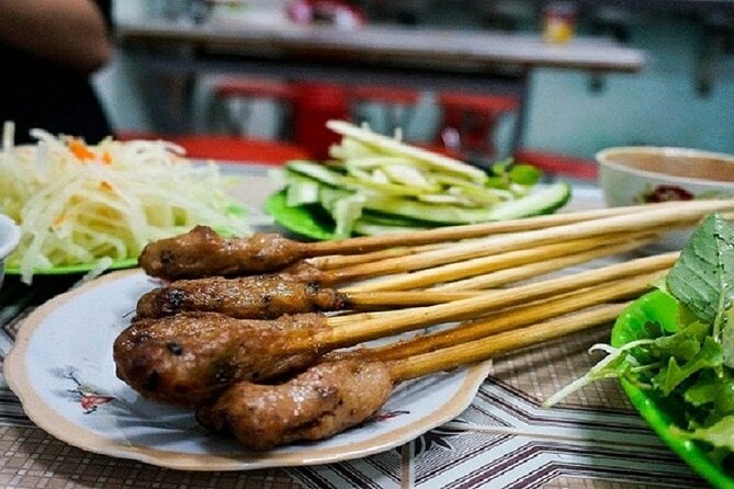 Da Nang Night Foodie Tour City and Han River Cruise By Private - The dinner that starts with homemade bites, then turns into local BBQ