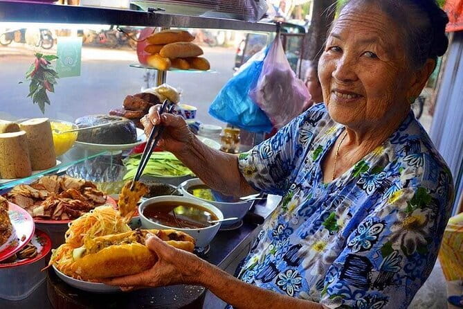 DA NANG to Hoi An Rural Villages and River Islands PRIVATE TOUR - Cam Thanh basket boat: coconut forest shade and river crab fun