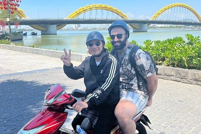 Danang Food Tour With Local Students - Diet Needs: How Vegetarian and Vegan Fit Into the Route