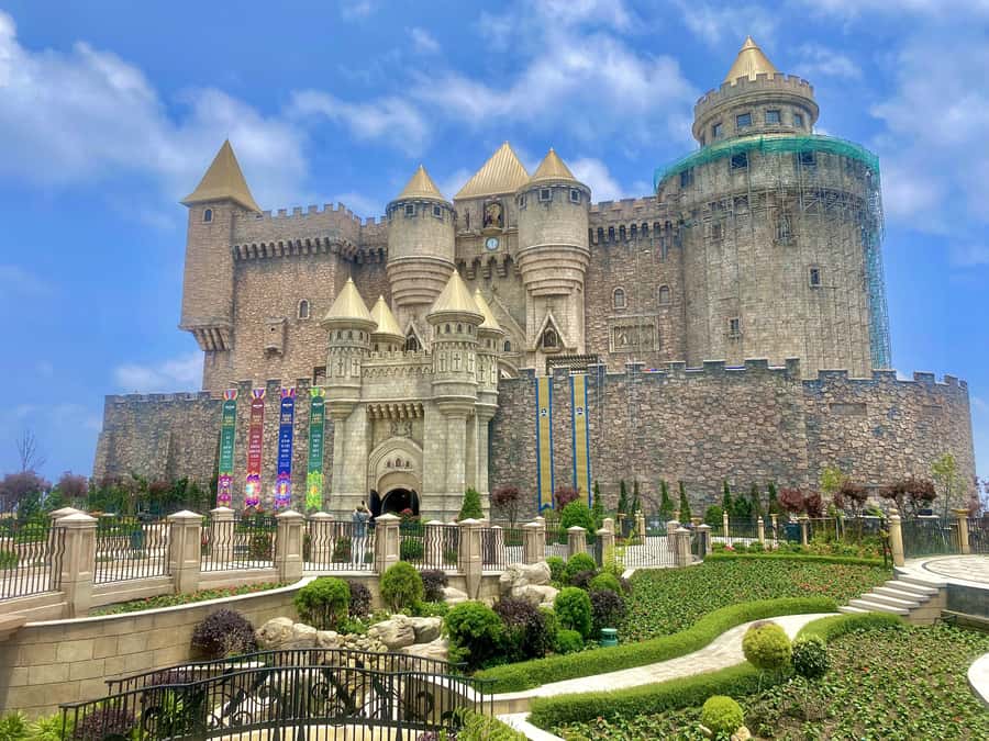 Danang: Golden Bridge by Private Car or Bus w hotel pickup - What to pack for a comfortable Golden Bridge day