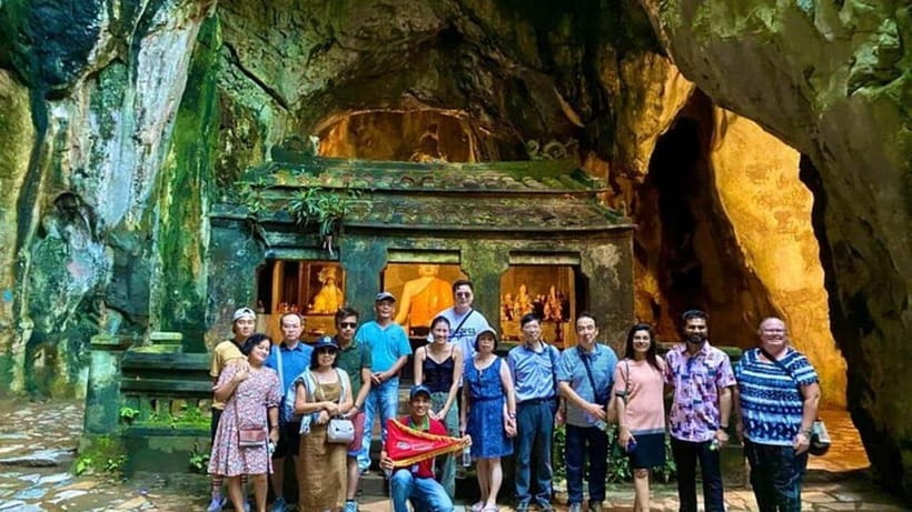 DaNang/HA: Lady Buddha, Marble Mountain & Am Phu Caves Tour - Lady Buddha and the calm vibe at Monkey Mountain