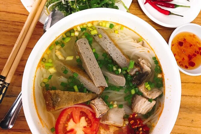DaNang Night Foodie Tour-Sighseeing with Aodai Lady Rider Private - Starting point: night and flower markets, then banana leaf dessert