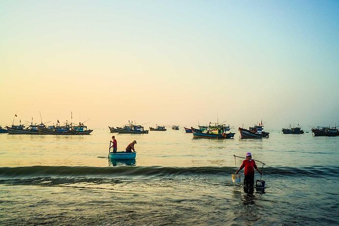 Danang On the Waterfront Photo Tour - Hotel Pickup to the East Sea: The Smooth Start You Want
