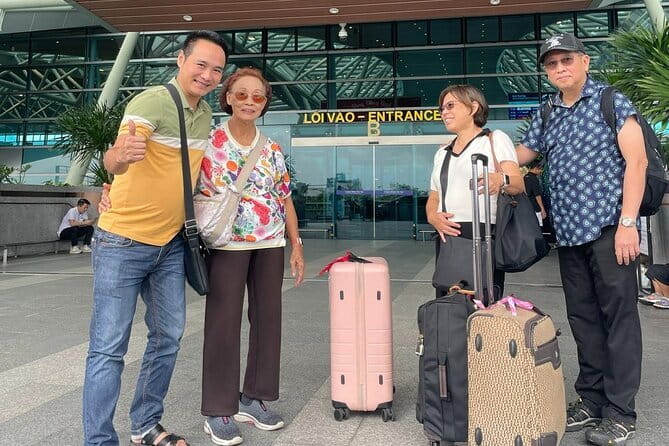 Danang Private Airport Transfer - The pickup process: what happens from booking to getting in the car