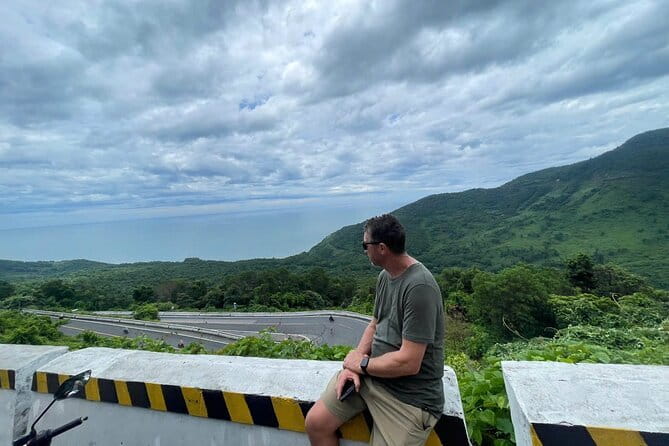 Day Trip Motorbike Tour in Hai Van Pass Round Trip - Morning Warm-Up: Tho Quang Beach Near My Khe