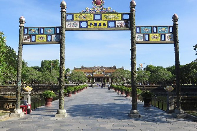 Day Trip To Hue City and Back From Hoi An By Private Car - Lunch timing and how to use your 1-hour break