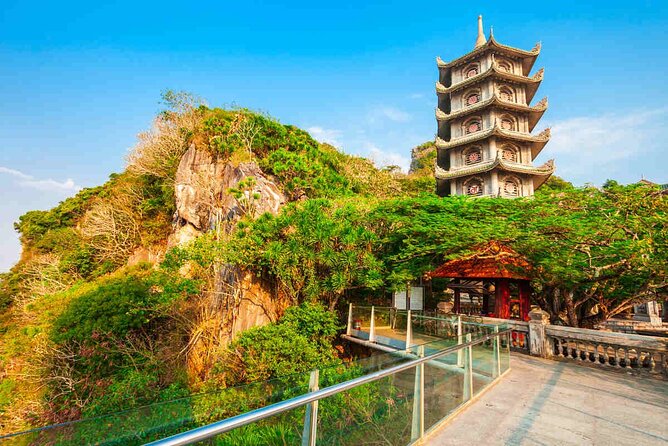 Deluxe Transfer Hue to Hoi An by Amazing way - Hai Van Pass: The Classic Coastal Road Viewpoint