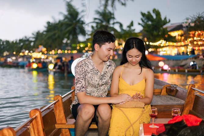 Discover Hoi An by Bamboo Basket and Lantern Boat - Stop 2 in Hoi An Ancient Town: receiving and releasing lanterns