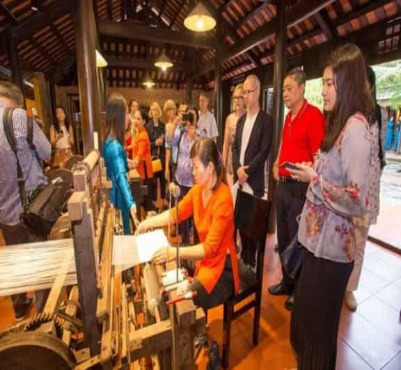 Discover Traditional Silk Process in Hoi An Silk Village - Mulberry gardens and the silkworm breeding house, where the process becomes real