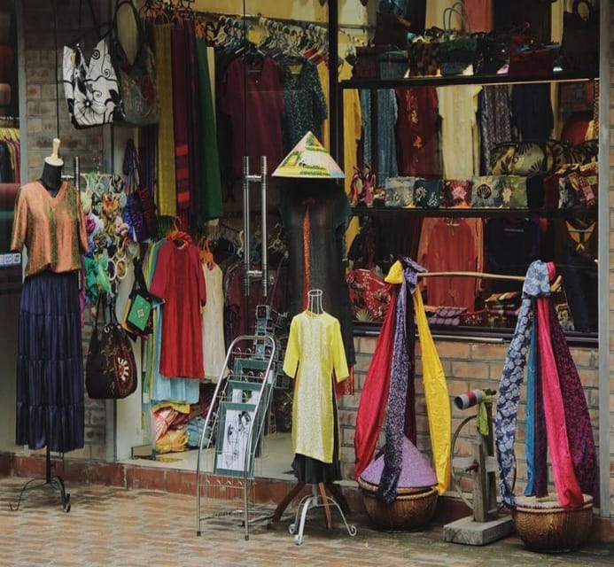 Discover Traditional Silk Process in Hoi An Silk Village - Champ crafts and weaving demonstrations you can follow with your brain