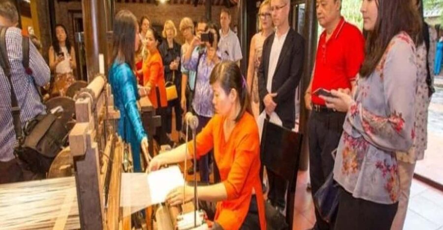 Discover Traditional Silk Process in Hoi An Silk Village - What the guide quality is like, and why English explanations matter