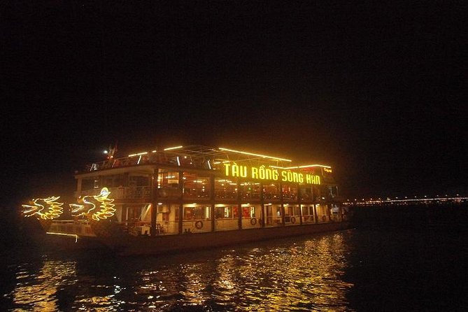Dragon Cruise by Romantic Yatch: Tasty Beer/Flower/Cake & Dance - Entering the Han River after dark: why this cruise works